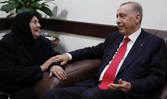 Cumhurbaşkanı Erdoğan, Afyonkarahisar Belediyesi'ni ziyaret etti