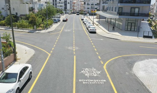 Didim yollarını yenilendi