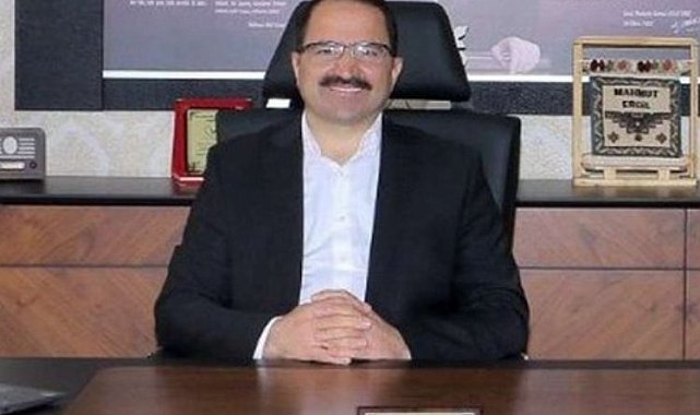 Diyarbakır Yenişehir'de görevden alınan okul müdürüne veliler sahip çıktı
