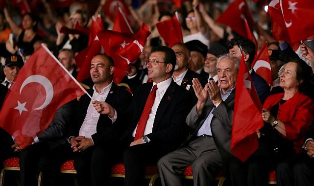 İstanbul'da adına yakışır zafer kutlaması