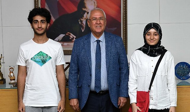 İzmir Karabağlar'ın gururlarından Başkan Selvitopu'na ziyaret