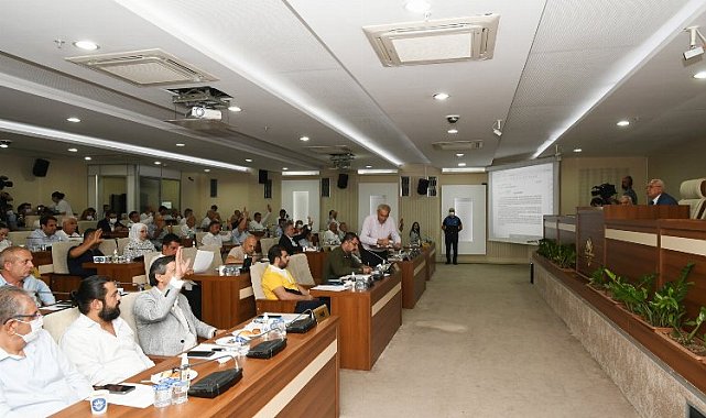 Karabağlar'da doğalgaz sorunu çözülüyor