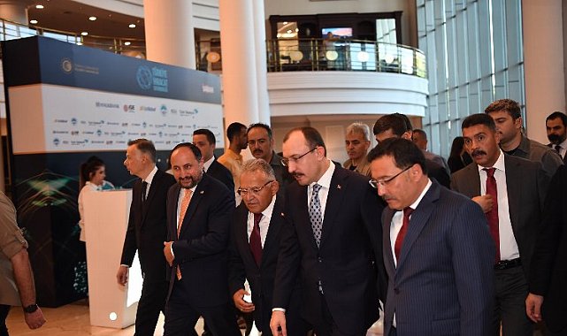 Kayseri belediyecilikte model oluşturdu