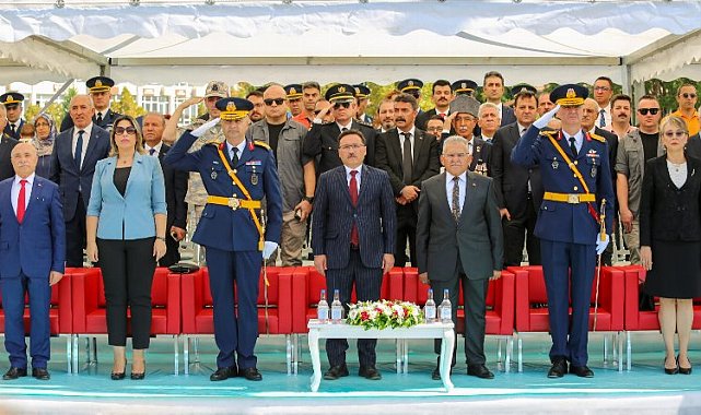 Kayseri'de Zafer'in 100'üncü yıl coşkusu
