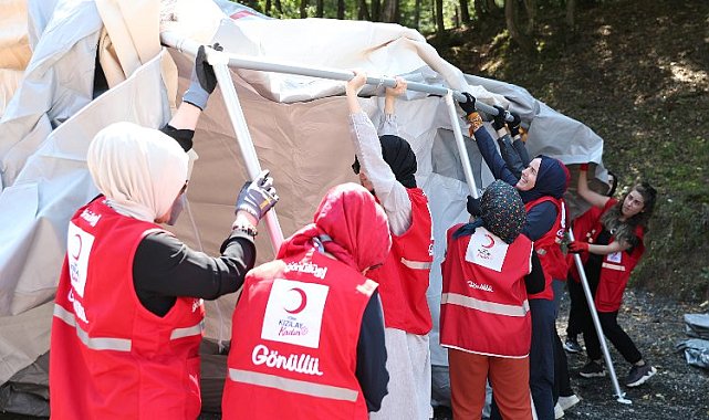 Kızılay 'kadın afet gönüllüleri' yetiştiriyor