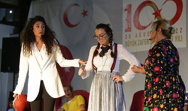 Kütahya'da 'Dikkat Aile Var" sahnelendi