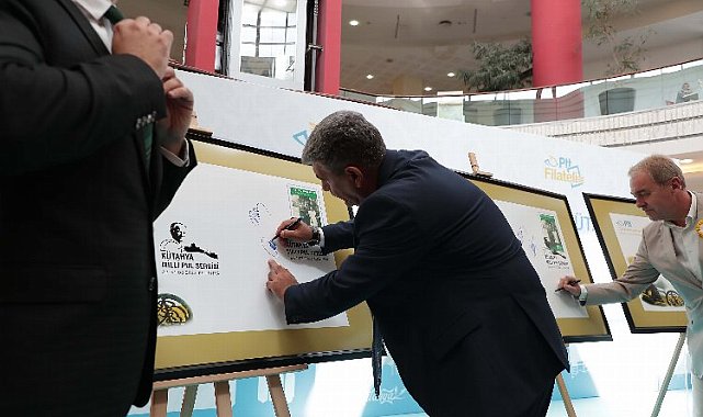 Kütahya'da milli pul sergisi açıldı