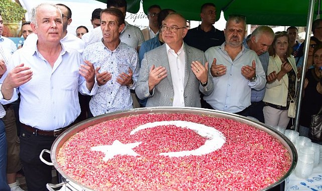 Manisa'da aşure günleri Karaköy'de başladı
