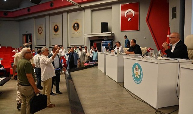 Meclis'te rant kavgası! CHP Meclis'i terk etti