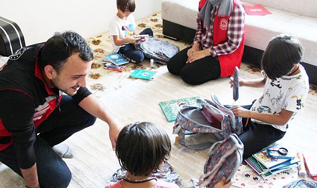 Aile'den kırsaldaki çocuklara eğitim paketi