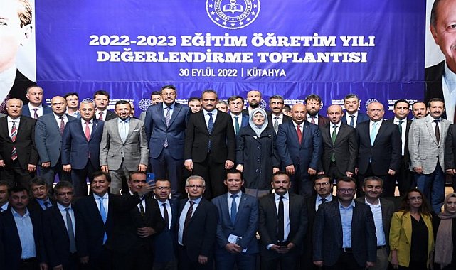 Bakan Özer eğitimi Kütahya'dan değerlendirdi