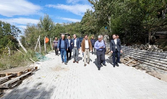 Bursa İnegöl'de kırsalda parke taş çalışmaları