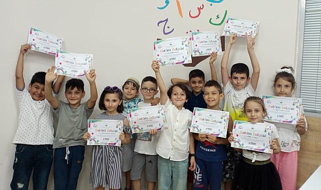 Bursa Osmangazi Bilgi Evleri'nde çocuklar geleceğe hazırlanıyor