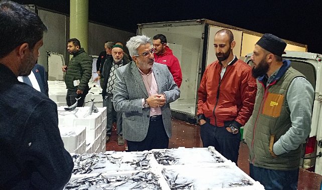 Bursa'da Saadet Partisi'nden 'Balık Hali' ziyareti