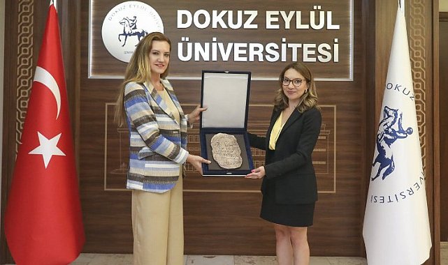 DEÜ'de hedef dünyada ilk 500