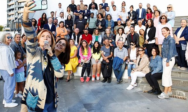 Dilara Koçak ve Ceyda Düvenci 'sürdürülebilir gelecek' tüyoları verdi