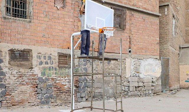 Diyarbakır'da çocukların fiziksel gelişimine 400 pota