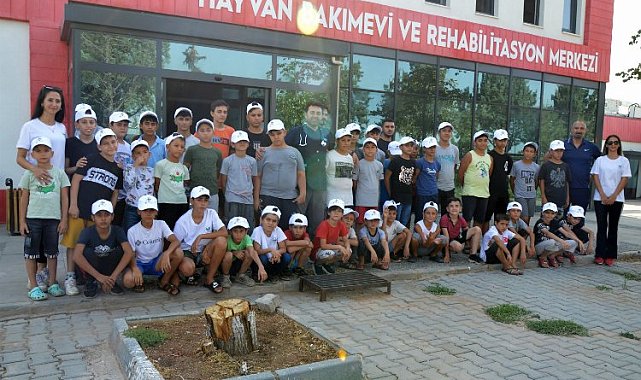 Diyarbakır'da öğrencilerden Hayvan Bakımevi'ne ziyaret