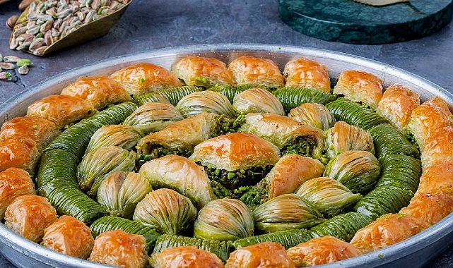 Fıstık stokçusuna rağmen baklava ihracatı 30 milyon dolara koşuyor