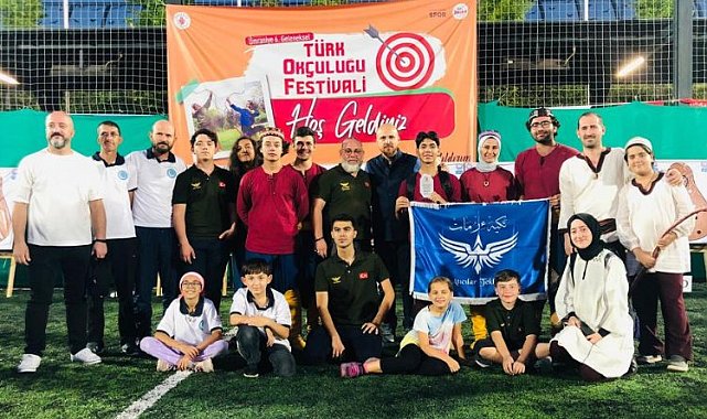 Geleneksel Türk Okçuları İstanbul'da yarıştı... İkinci  Bursa'dan