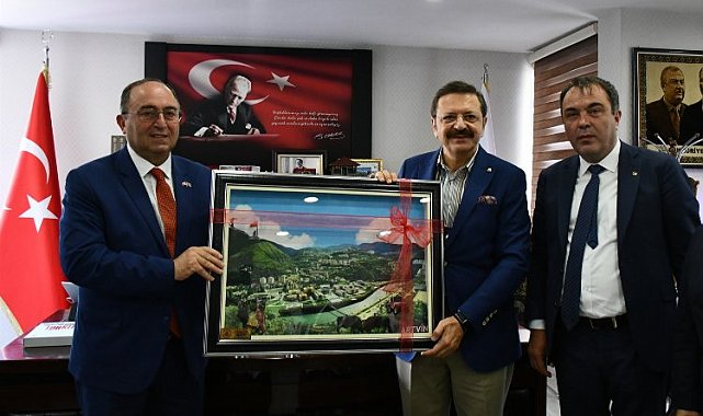 Hisarcıklıoğlu'ndan Başkan Elçin'e ziyaret