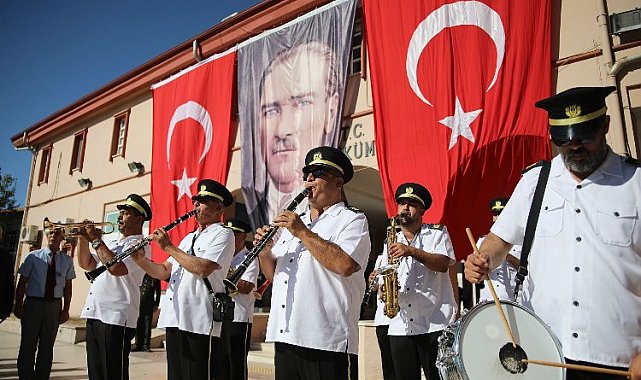İzmir Bergama'da kurtuluş coşkusu