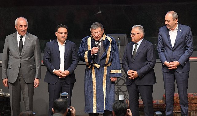 Kayseri'de hayırsever iş insanı Bekir Özbıyık 'yılın ahisi' seçildi
