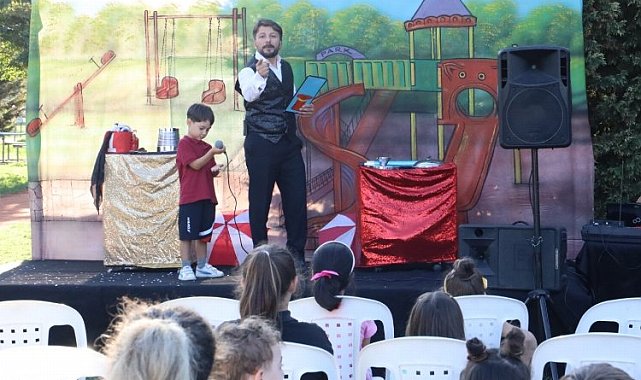 Kocaeli İzmit'te şenliklere miniklerden yoğun ilgi