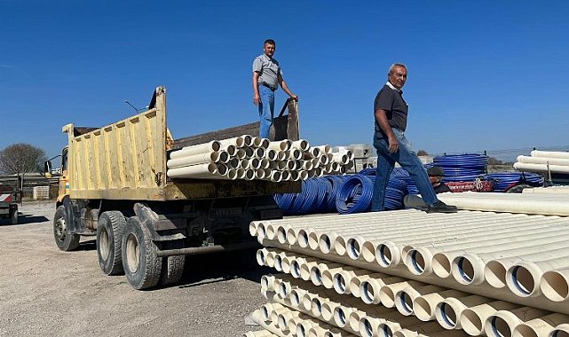 Manisa Salihli'de sulama kooperatiflerine boru desteğine devam