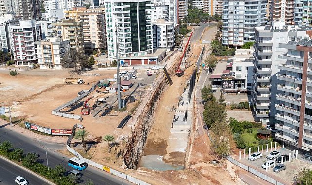 Mersin şantiyeye döndü