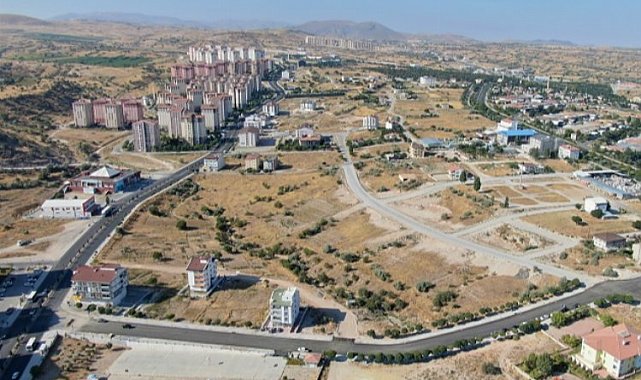 Nevşehir Belediyesi'nden sıcak asfalt mesaisi