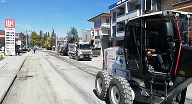 Sakarya Geyve'de Konyalı Ali Bey Caddesi yenileniyor