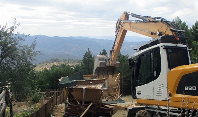 Bursa Osmangazi'de kaçak yapılara geçit yok
