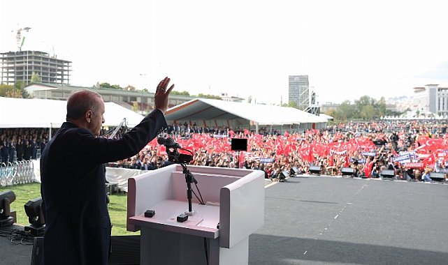 Cumhurbaşkanı Erdoğan: Hep gençlerle yol yürüdüm