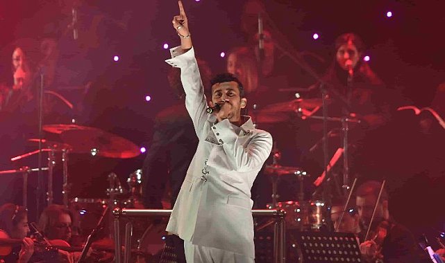Gazapizm İzmir'de hat-trick yaptı