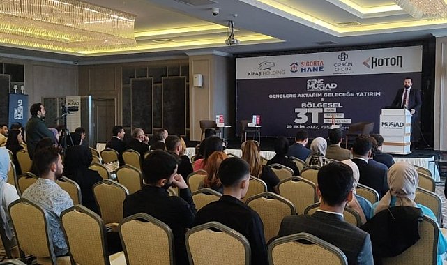Genç MÜSİAD'tan 'Gençlere Aktarım, Geleceğe Yatırım' Paneli