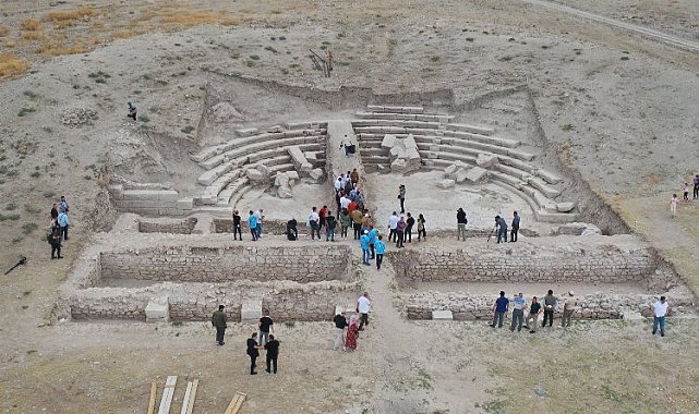 İki başkan Savatra Antik Kenti'nde Konya basınıyla buluştu