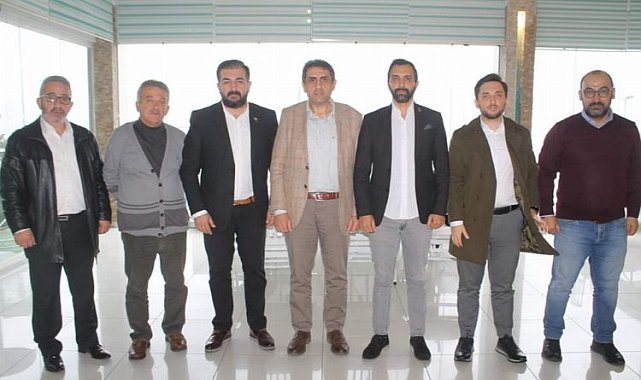 İstanbul Sarıyer'deki siyasetçilerden örnek birliktelik