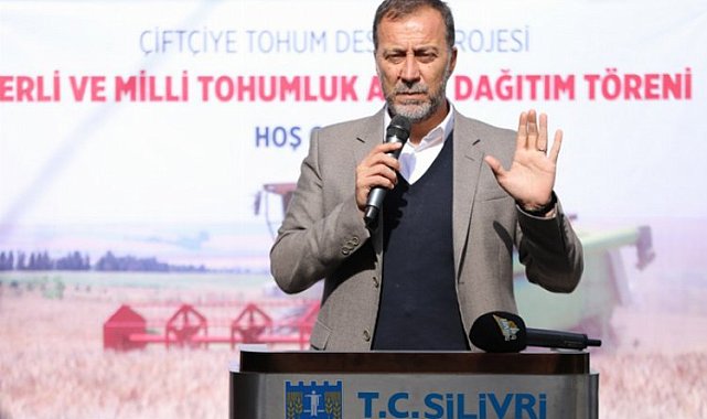 İstanbul Silivri'de üreticilere 'tohumluk arpa' desteği