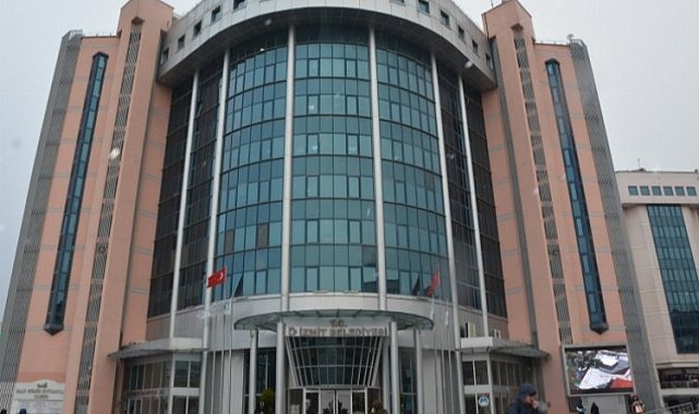 İzmit halkından belediyesine büyük destek