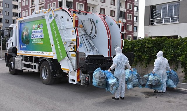 Kayseri'nin ilk geri dönüşüm aracı Kocasinan sokaklarında