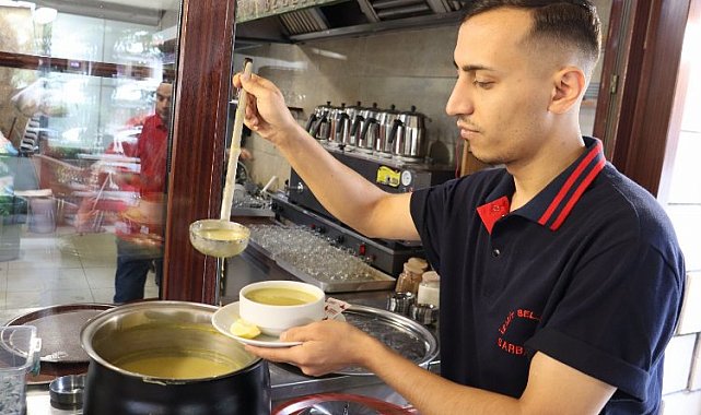 Kocaeli İzmit'te Fevziye'de çorba servisi başladı