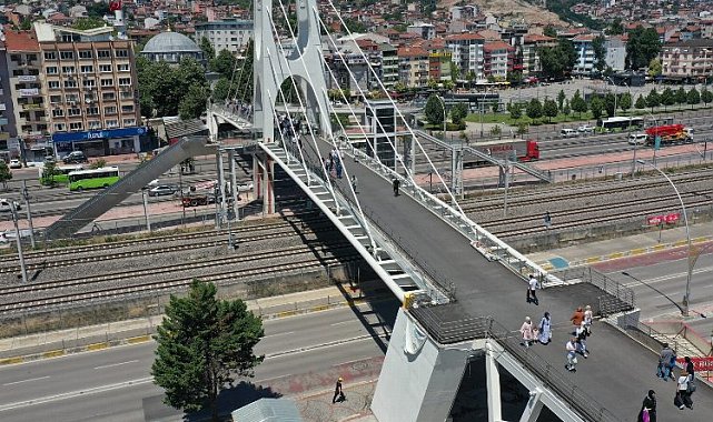 Kocaeli'de aynı anda 500 noktada üstyapı çalışması