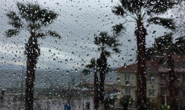 Meteoroloji'den kuvvetli yağış ve fırtına uyarısı