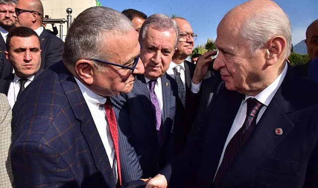 MHP lideri Bahçeli Manisa'da