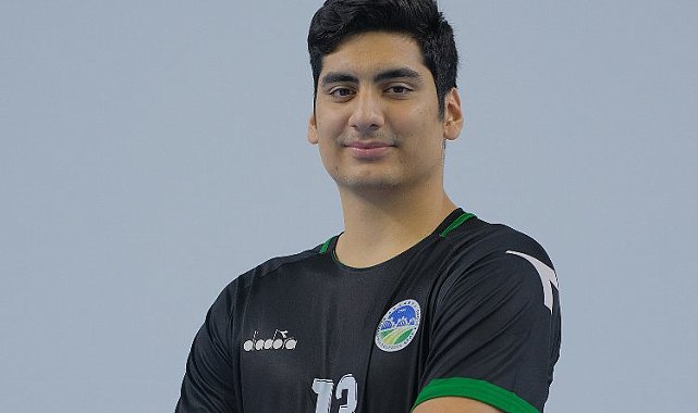 Sakaryalı hentbolcu Sedat'a 'Milli' gurur
