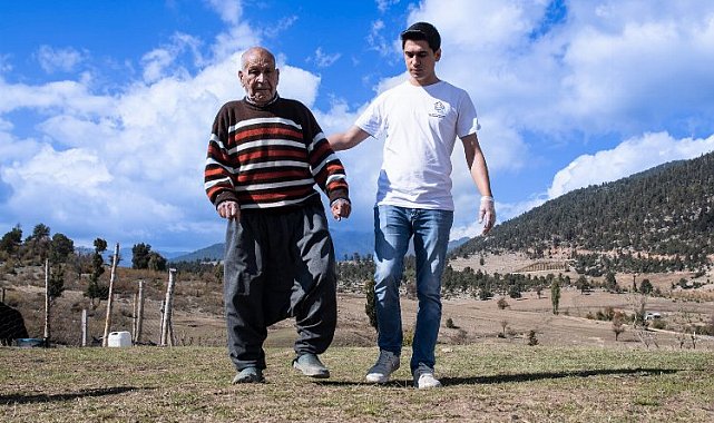 82 yaşında yeniden yürüyebilecek
