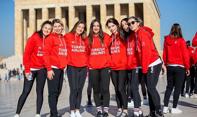 A Milli hentbolcular Anıtkabir'de