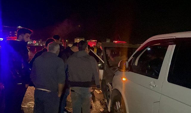Adıyaman'da kafa kafaya çarpıştılar: 1 yaralı