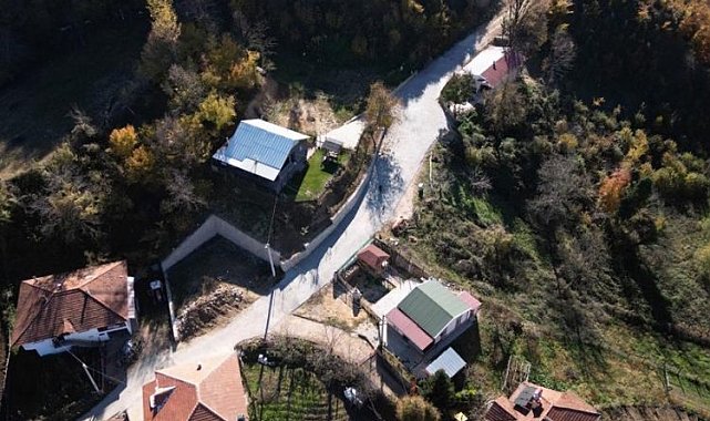Bursa İnegöl'de kırsalın yolları parkeyle kaplandı